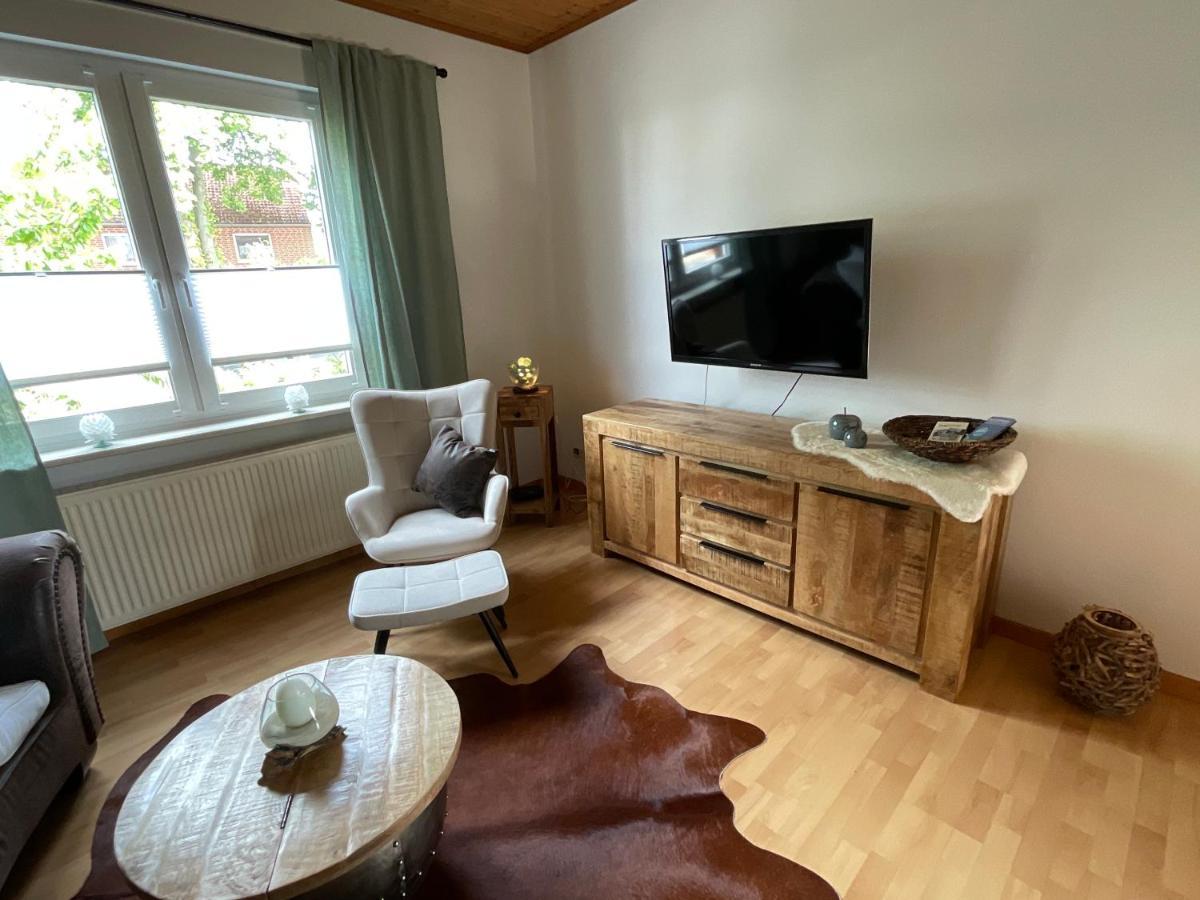 Ferienwohnung Am Kirschenbaum Steinhude Esterno foto